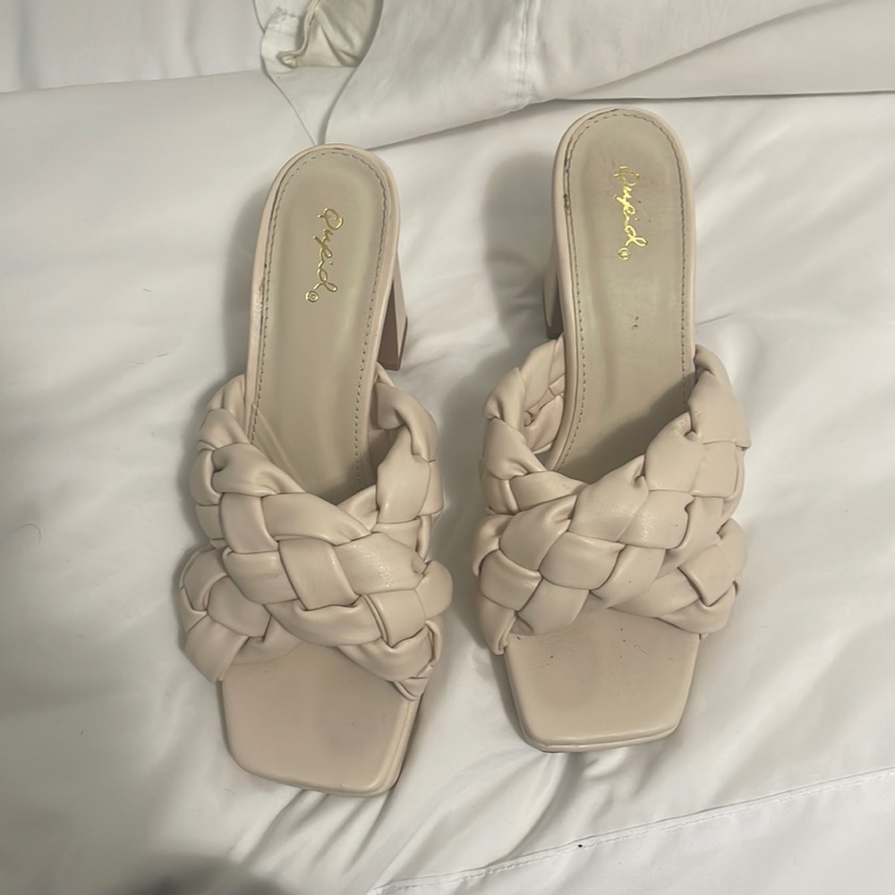Qupid platform heels
